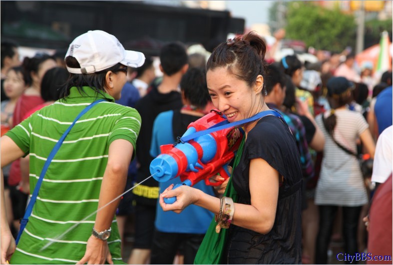 2013_泰国清迈_宋干节_泼水节 2013_泰国清迈_宋干节_泼水节